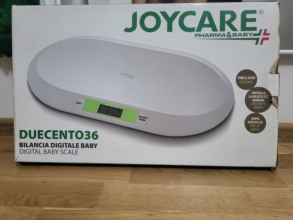 Vand cântar de bebeluși