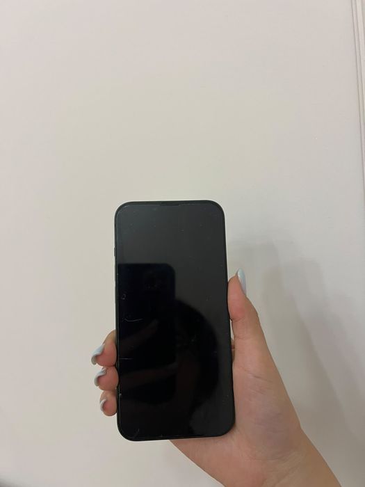 Iphone 13 82% аккумулятор