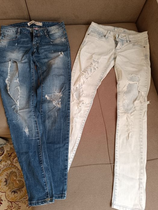 Очень классные брендовые порванные джинсы