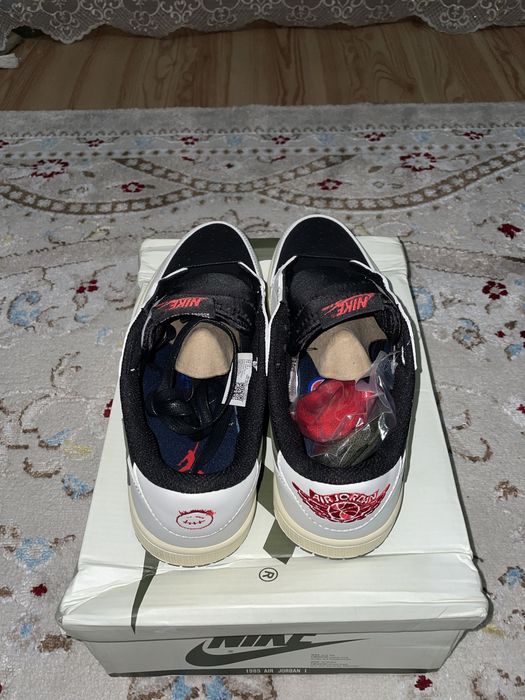 Nike Air jordan travis scot olive