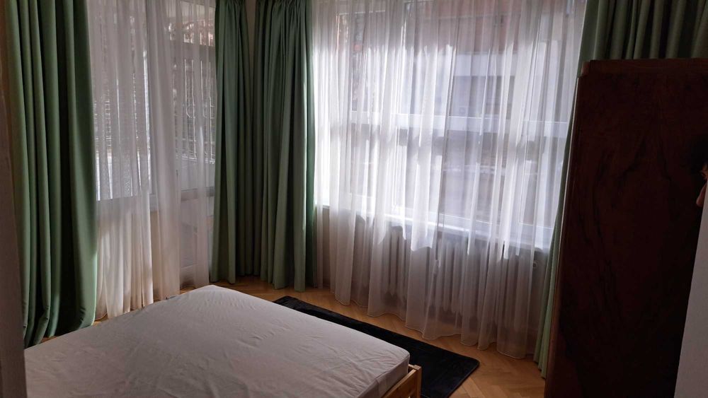 Дава се под наем Тристаен апартамент в София, Лозенец - 103 кв.м за 750 € - Снимка #9