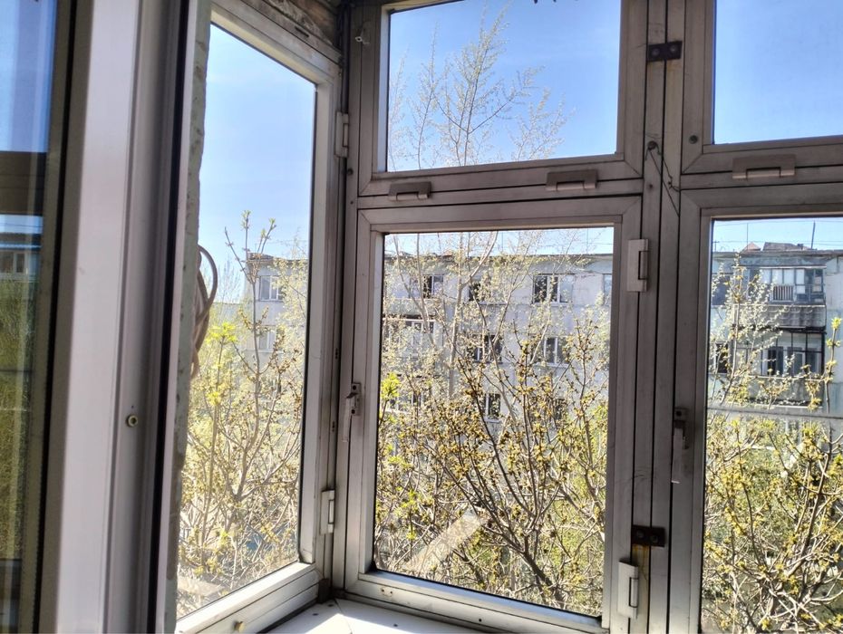 Балконная рама  со стеклами