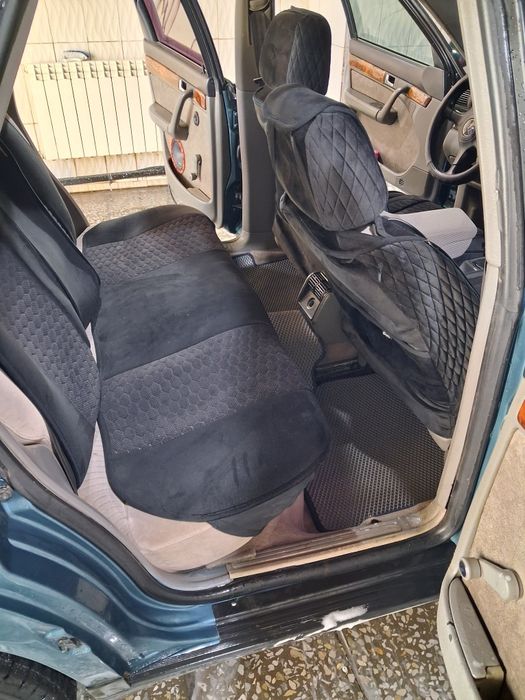 Продам ауди с4 универсал