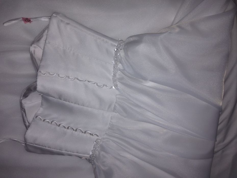 Vând rochie de mireasa