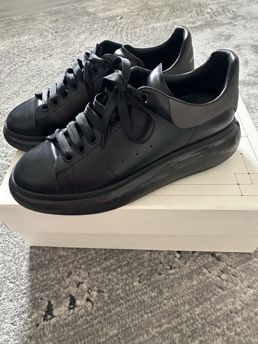 Sneakersi alexander mcqueen marimea 42