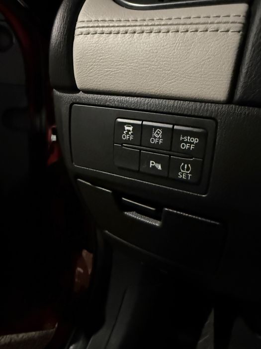 Mazda 6 Revolution Top