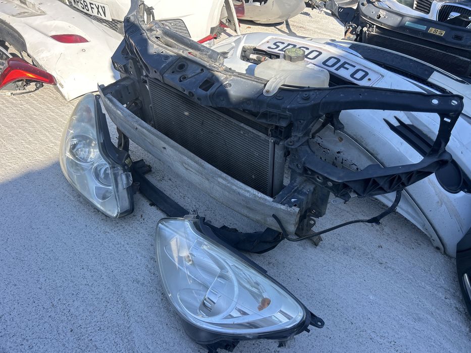 Trager/calandru opel corsa d