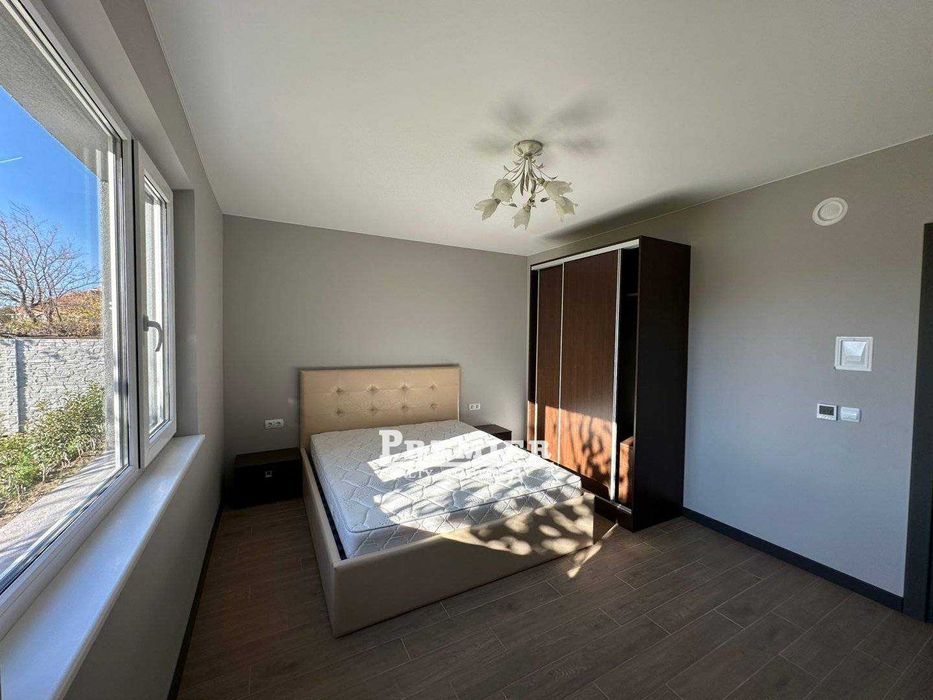 Напълно реновирана къща в центъра на село Гюльовца