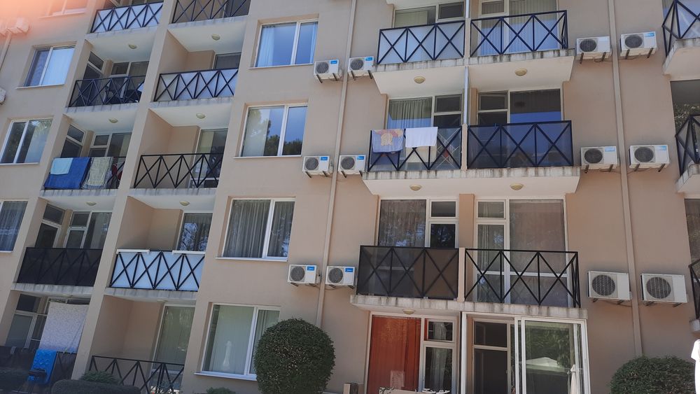 Дава се под наем Едностаен апартамент в Несебър - 33 кв.м за 178.5 € - Снимка #1