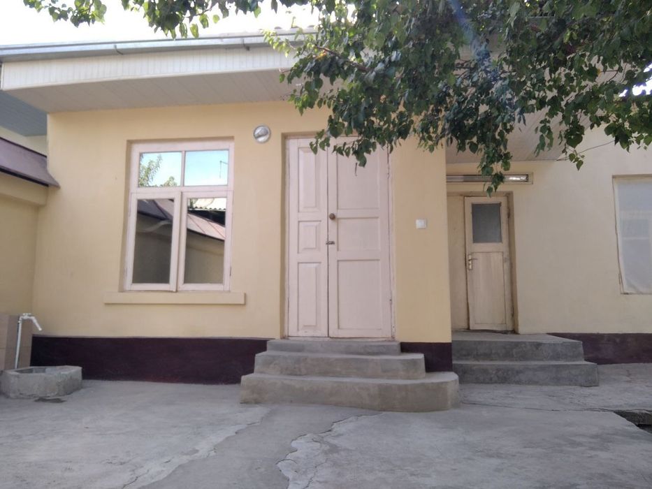 Uchaska sotiladi srochna (mirobod tumani)