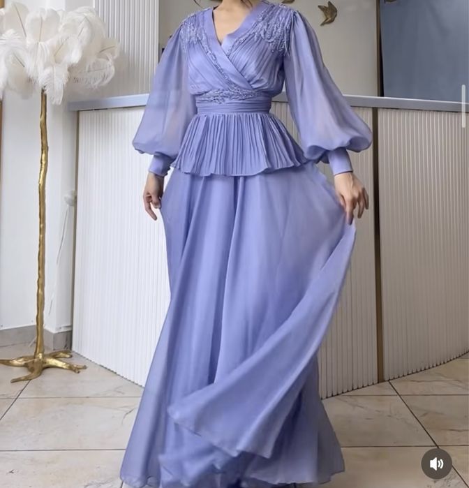 НОВОЕ вечернее платье 48р