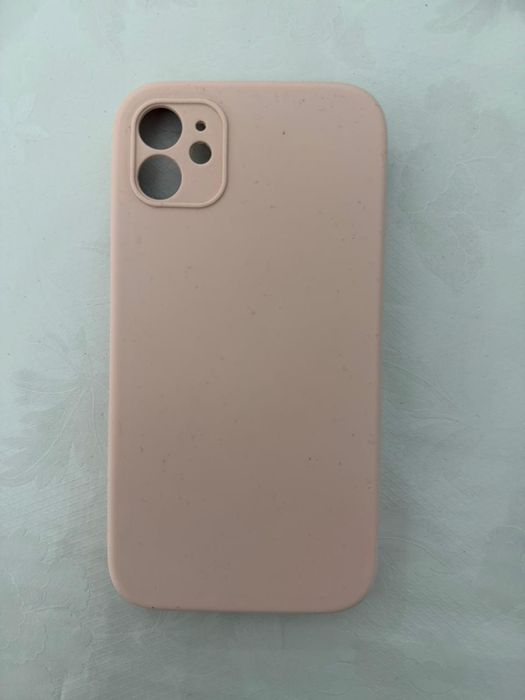 Продаю чехол на Айфон 11