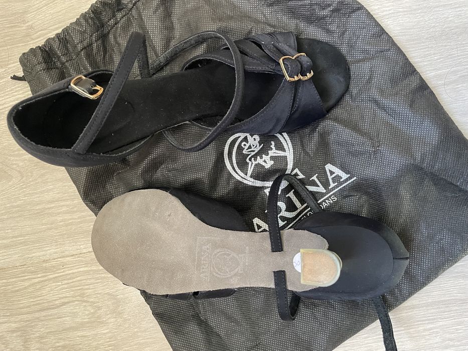 Pantofi de dans Arina