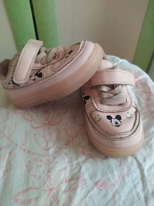 Обувь для девочки