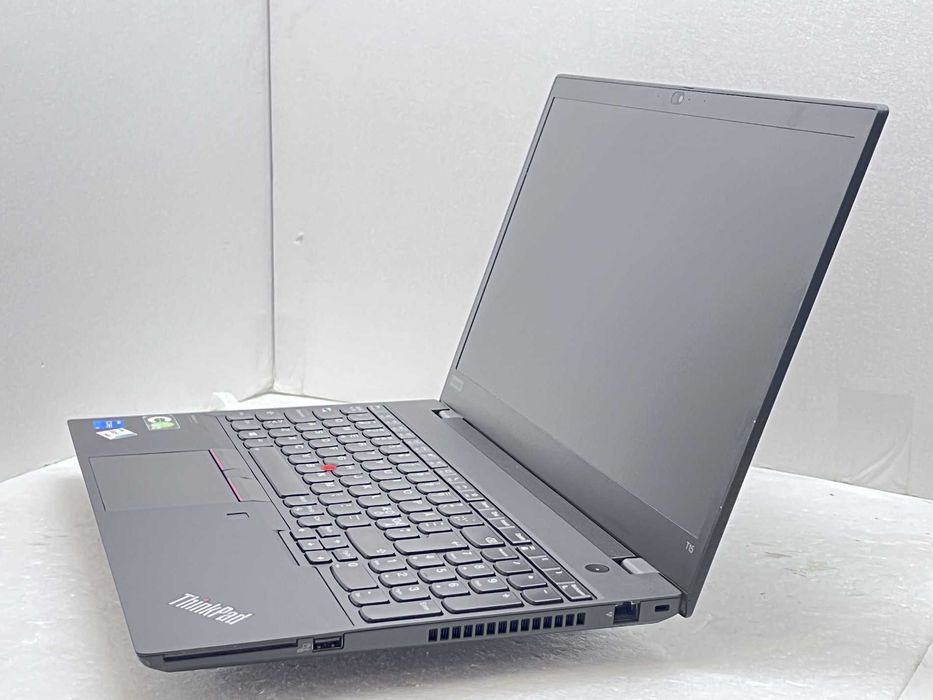 Реновиран лаптоп Lenovo ThinkPad T15 G2 15.6 i5-1135G7 16GB 260GB