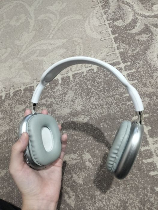 наушники продаются