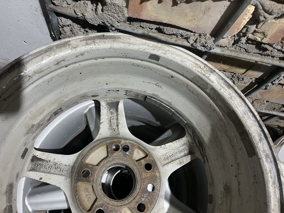 Продам Диски R15