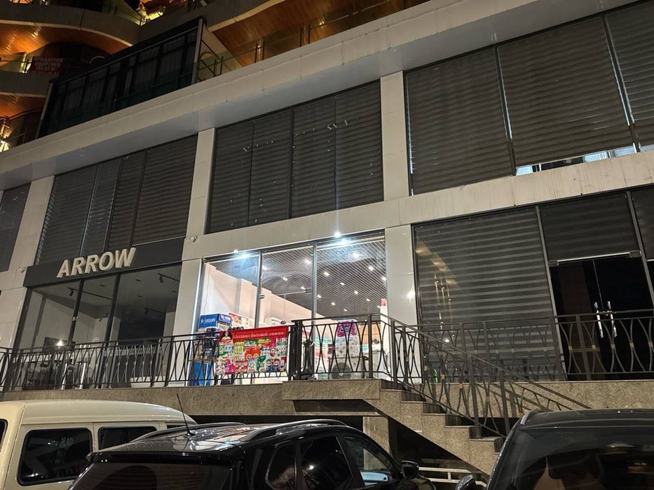 Сдам половину помещения в аренду под продуктовый магазин ,ателье и т.д