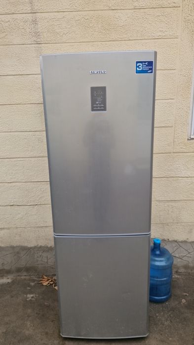 Продам холодилник