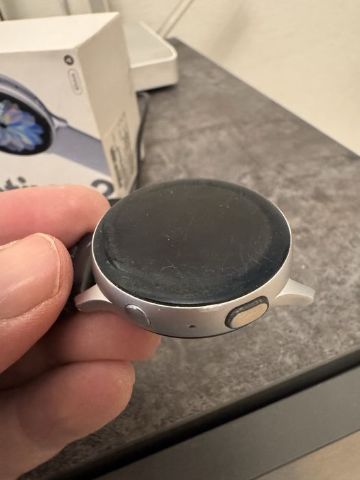 Smart часы samsung Active 2