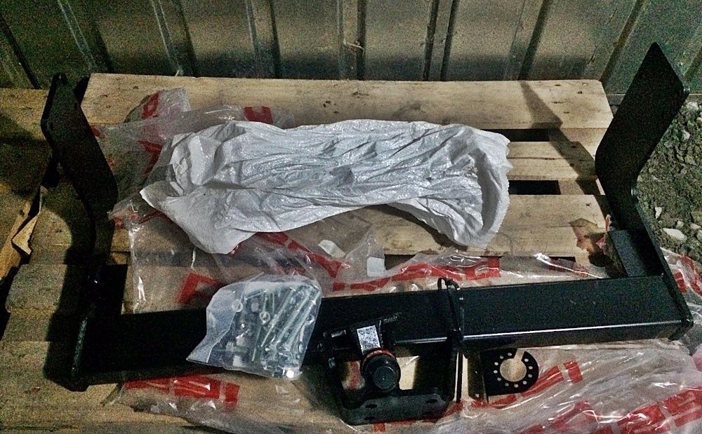 Нов теглич ORIS за VW Crafter / Mercedes Sprinter 06- със степенка