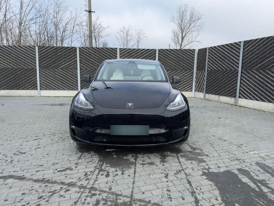 Tesla Model Y Tesla Model Y Long Range AWD