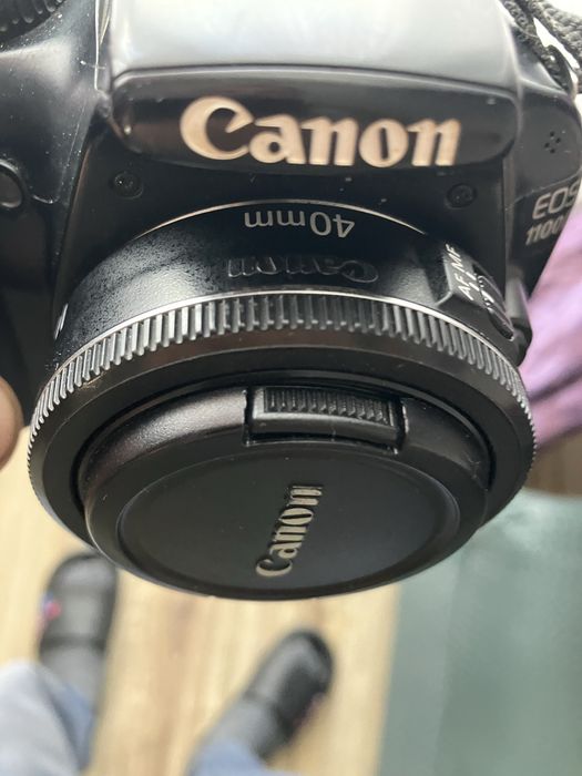 Canon 1100D + Canon 40 mm F2.8