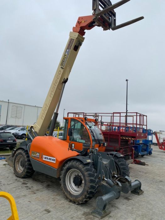 Телескопични товарачи Телехендлери под НАЕМ 7,9,13,17м от Рентекс