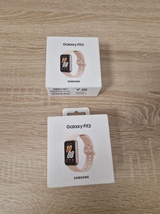 Galaxy fit 3 sigilat la pret fix