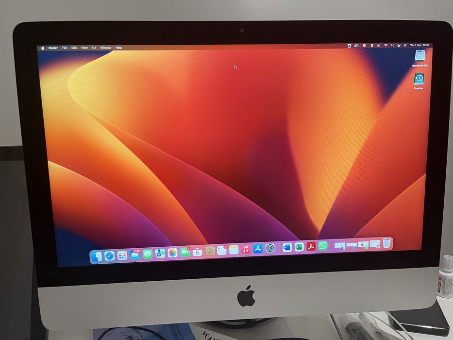 Macbook retina display