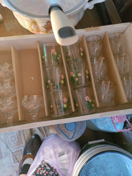 Посуда разная хрусталь,фарфор