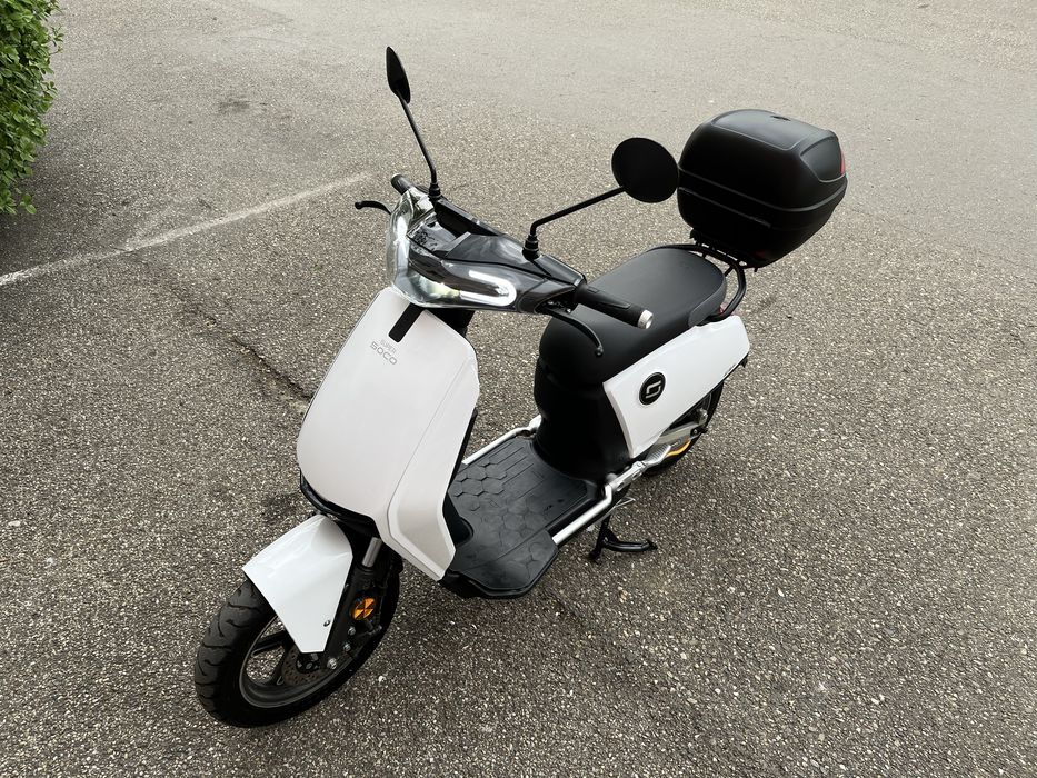 Scuter electric Super Soco Cux Full Led Alarma Impecabil ca nou