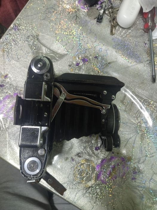 Фотоаппарат zzeis ikon