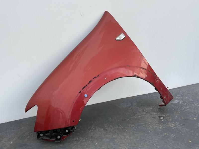 Aripa fata stanga Dacia Sandero 2