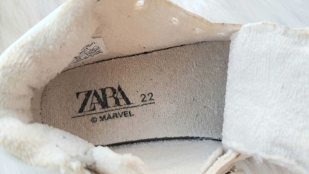 Детски кецове Спайдърмен на Zara №22