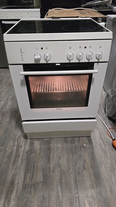 Печка Siemens 60см