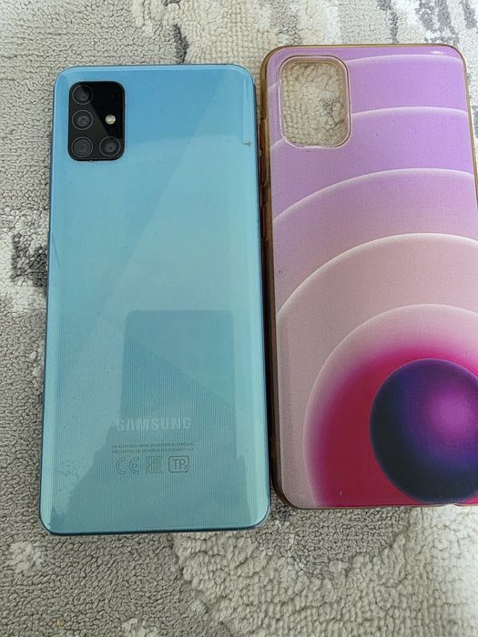 Samsung A51 128гб память