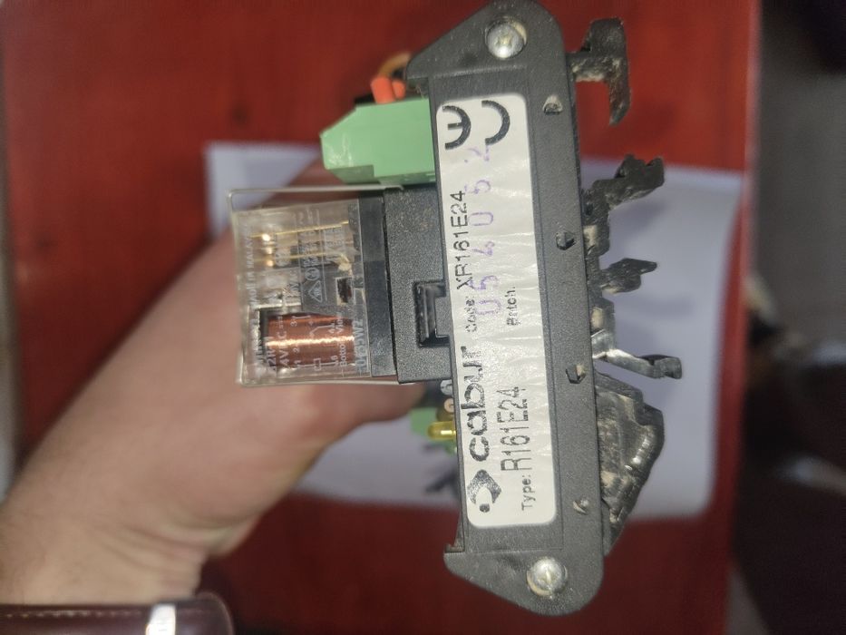 Modul releu Cabur XR161E24 – 16 canale, 24V DC, 16A