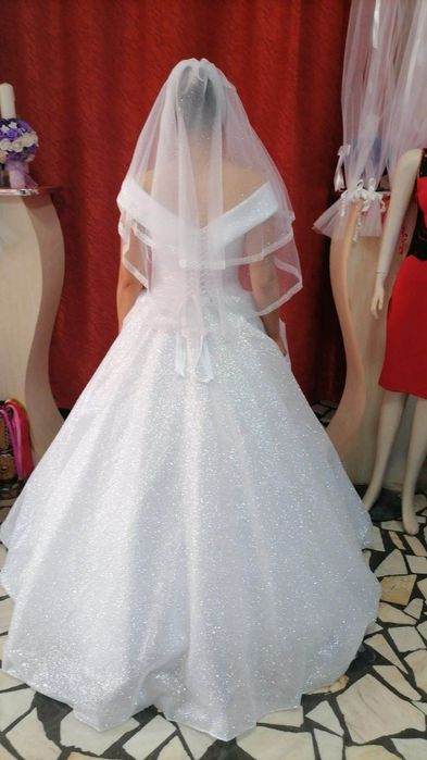 Rochie    mireasa