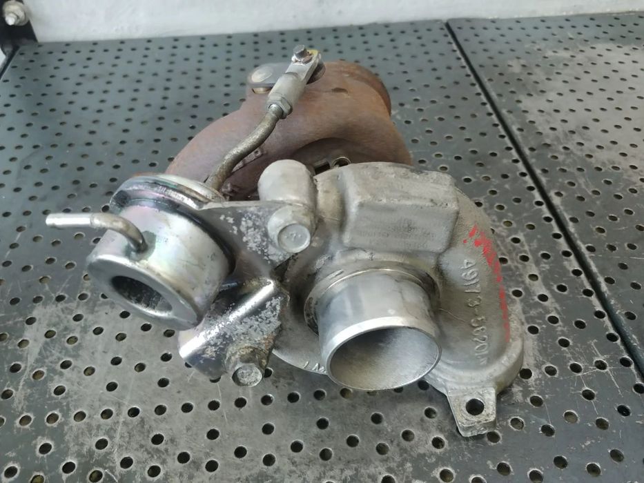 turbina 1.6 d  peugeot partner 307 207 308 citroen xsara picasso c4  ford fiesta 6  49173-07507  9685293080