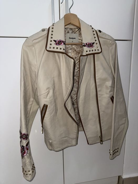 Vand Geaca Desigual 36