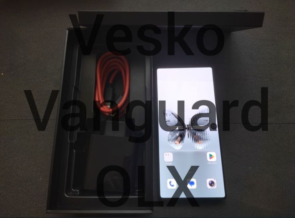 Redmagic 24GB + 12GB ram/ 1TB