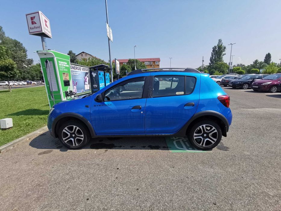 Vand Dacia Sandero Stepway 100 cai, GPL fabrica