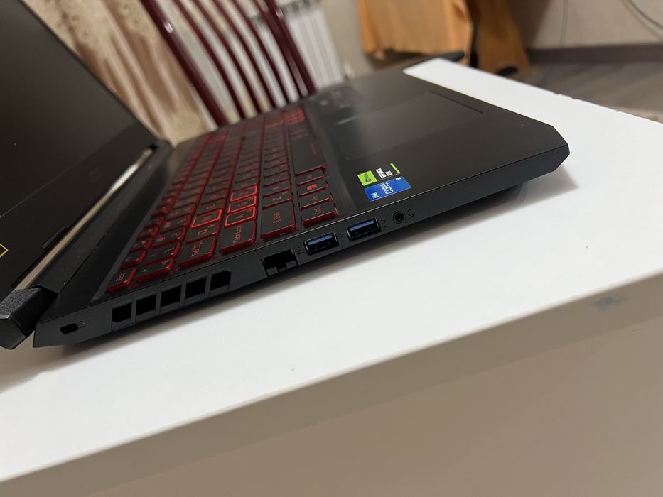 Ноутбук Acer Nitro 5 15.6" / 16 Гб / SSD 512 Гб /11 windows/ AN515-57