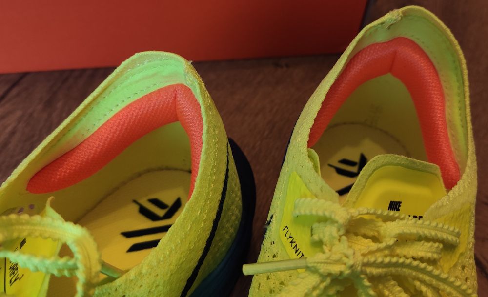 NIKE VAPORFLY 3 cabon номер 43