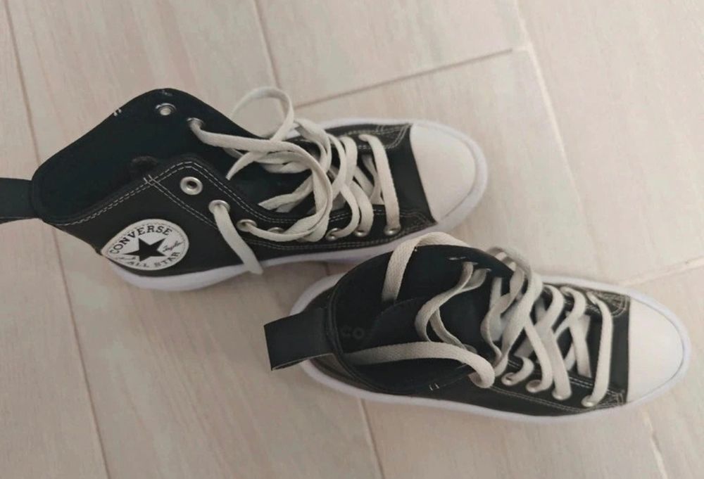 Tenisi inalti Converse