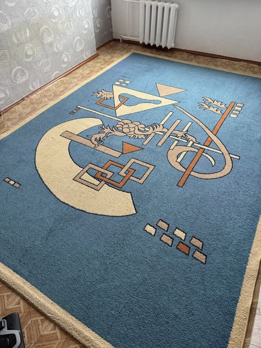 продам ковер 2*3