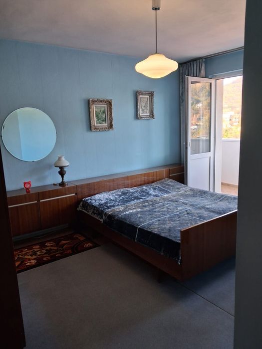 Продава се Тристаен апартамент в Габрово, Център - 98 кв.м за 1327 €/кв.м - Снимка #2
