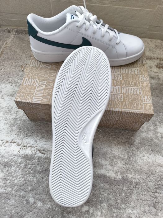 Adidași Nike/Yonex/Asics  Piele Noi