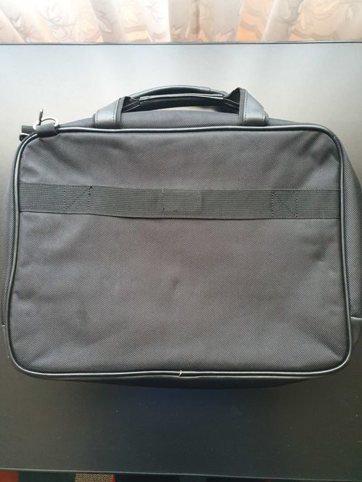 Servietă de umar extensibila/ geantă pentru laptop Platinet  17,3"noua